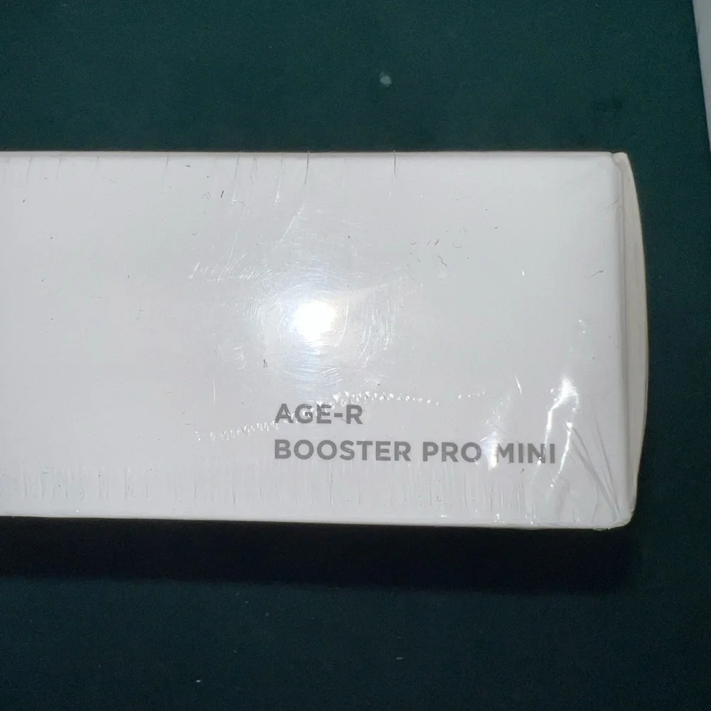 NIB sealed Medicube MiniBooster Pro,PortableGlow GlassSkin,KoreanSkinCare ORG$90 - Picture 7 of 7